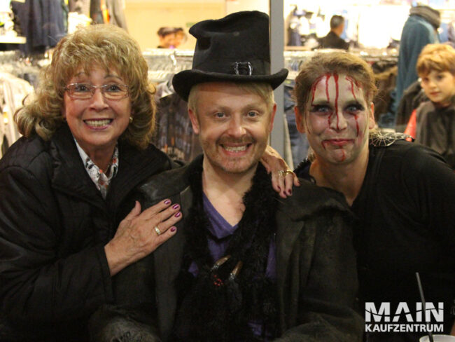 Ross Aantony im Mainkaufzentrum